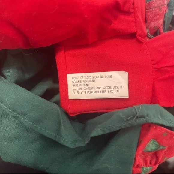 New VINTAGE 1996 House of Lloyd Christmas Around the World Grannie Flo Bunny - Picture 8 of 9